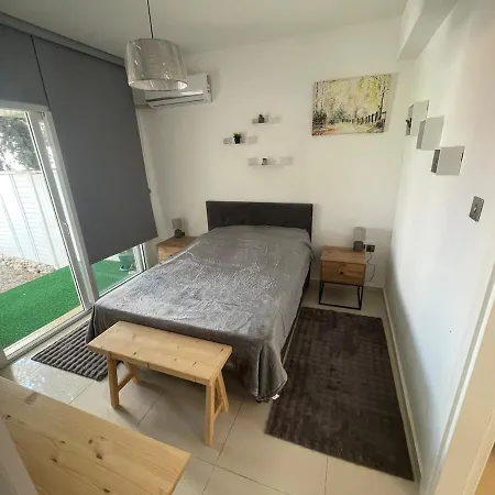 Little Bliss Apartment *